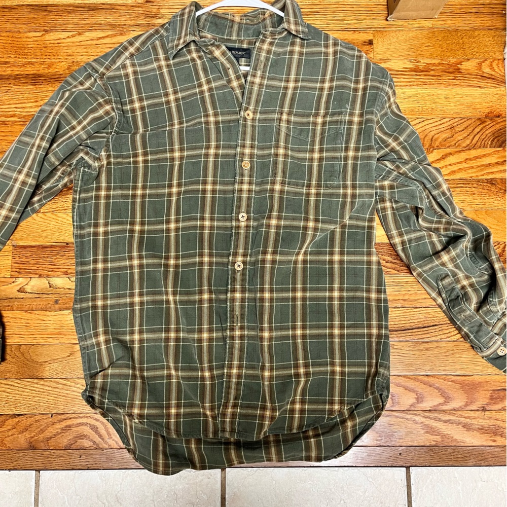 Banana Republic Button Up